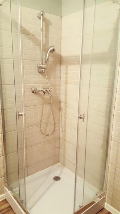 Lovely Apartament In Bucharest, Baba Novac Area Екстериор снимка